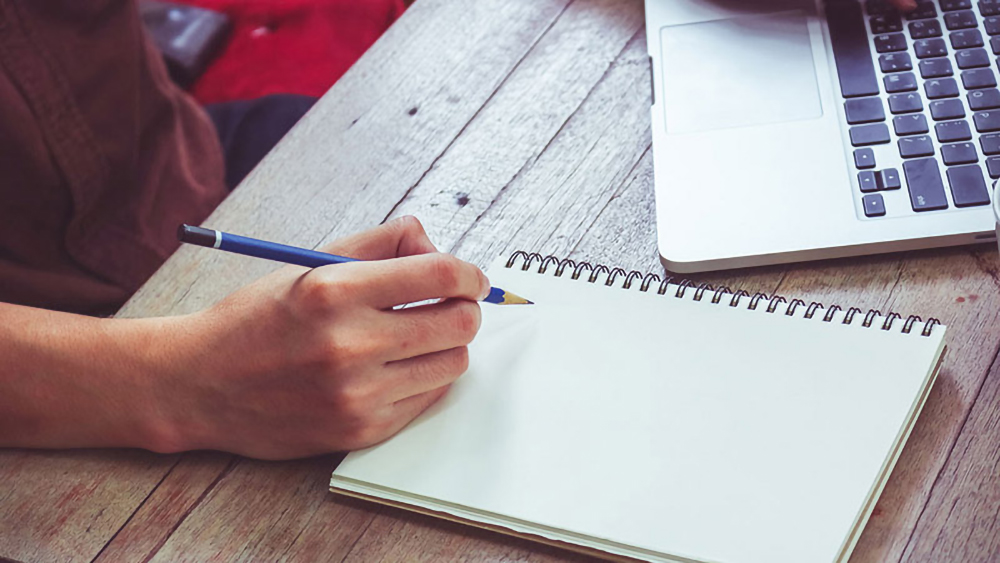 How to Write an Artist Statement in 6 Steps